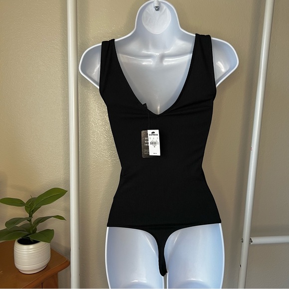NWT Express black bodysuit, body contour, size XS - Picture 2 of 8